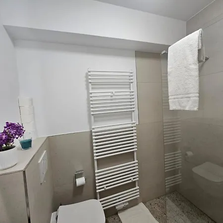 Apartament With Outdoor Vibes- Mont24 *