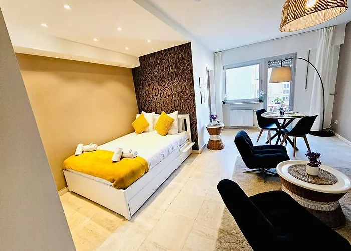 With Outdoor Vibes- Mont24 לוקסמבורג